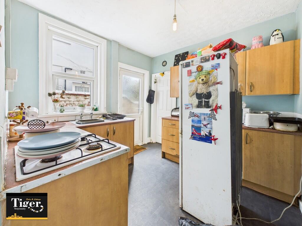 CAM03440G0-PR0409...