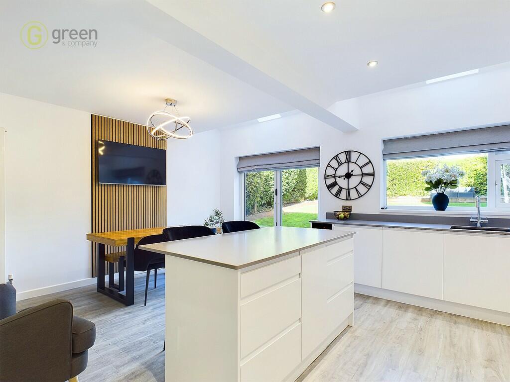 CAM03830G0-PR0092...