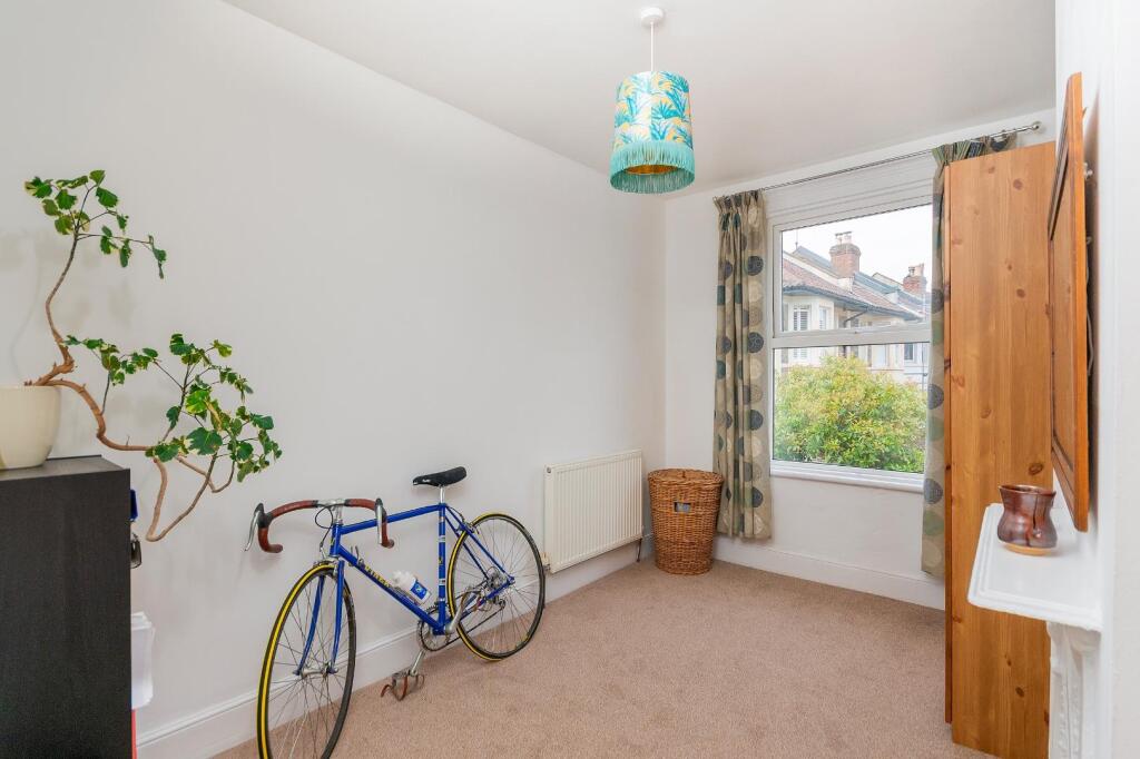 2P0RHD - Bedroom C.jpg