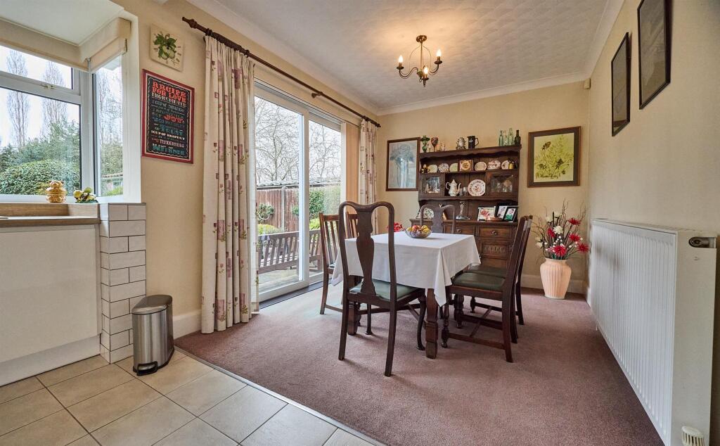 REFITTED DINING KITCHEN TO REAR