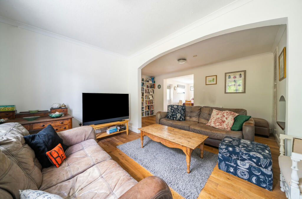 Living/Dining Room