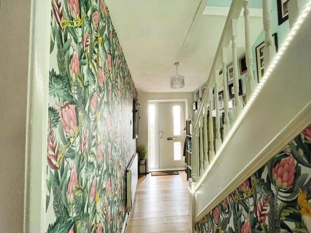 Entrance Hall No. 13