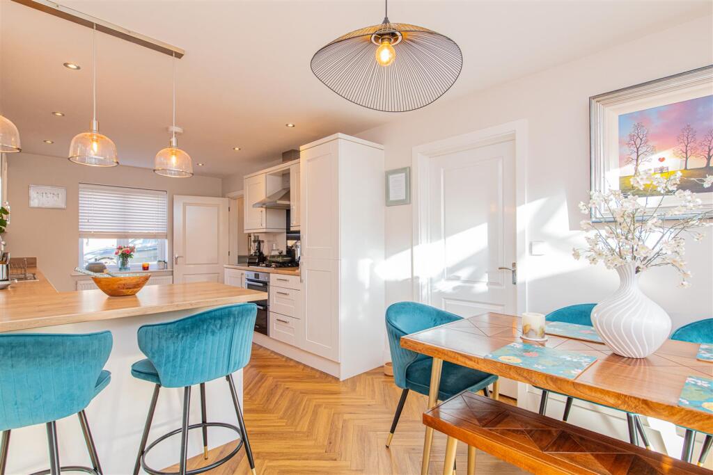 home-106.jpg