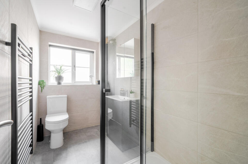 1296276-26-682b21...