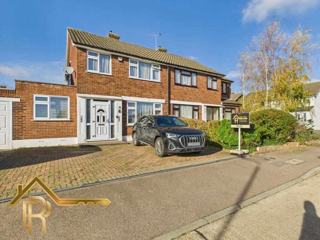 Carisbrooke Close, Hornchurch, Essex, RM11