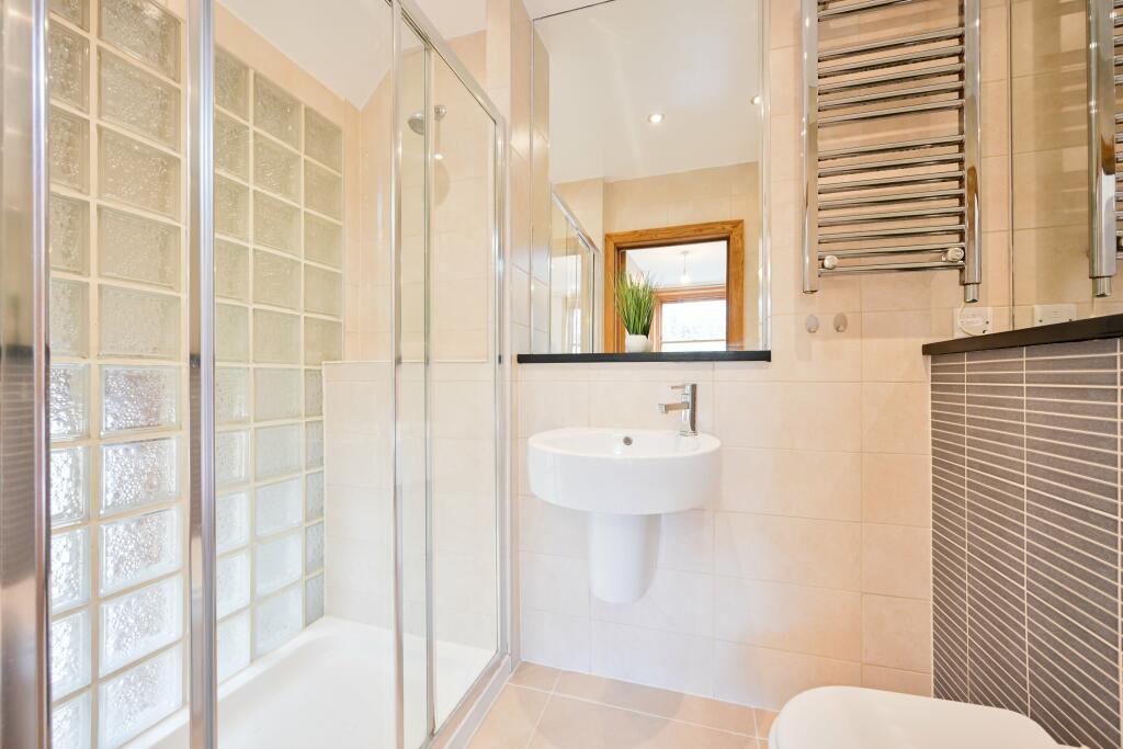 Bathroom (2)