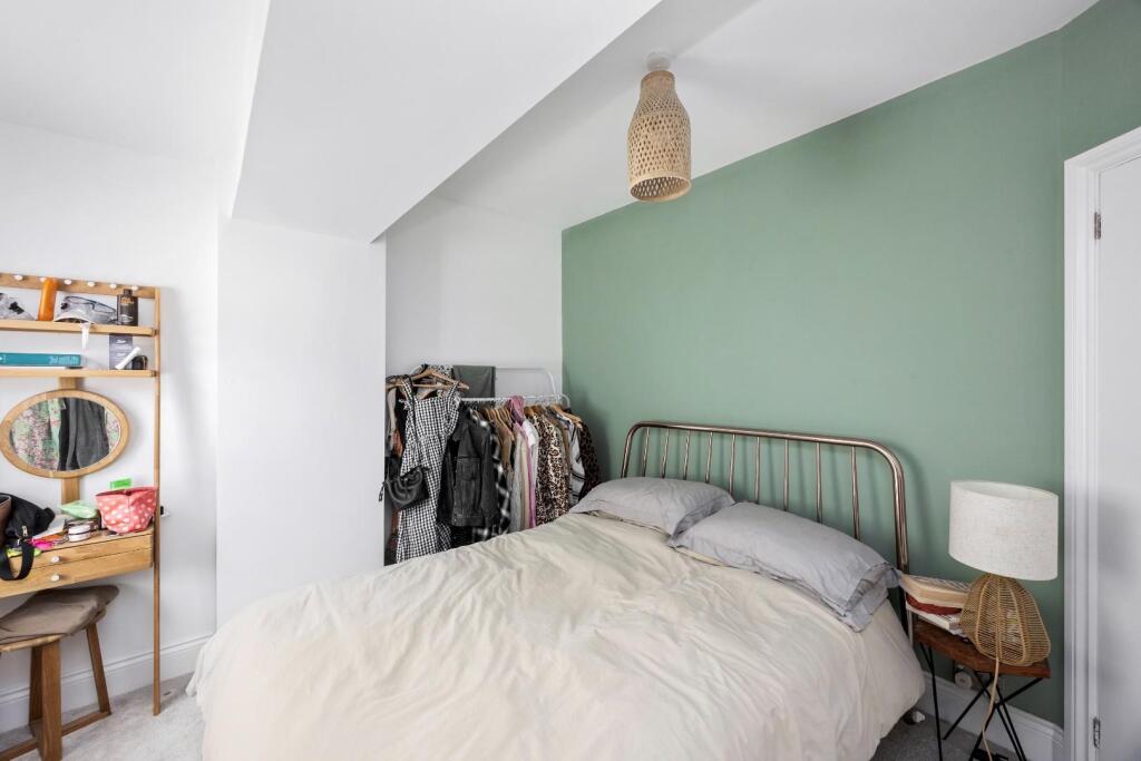 Cromwell Road, 37E-018.JPG