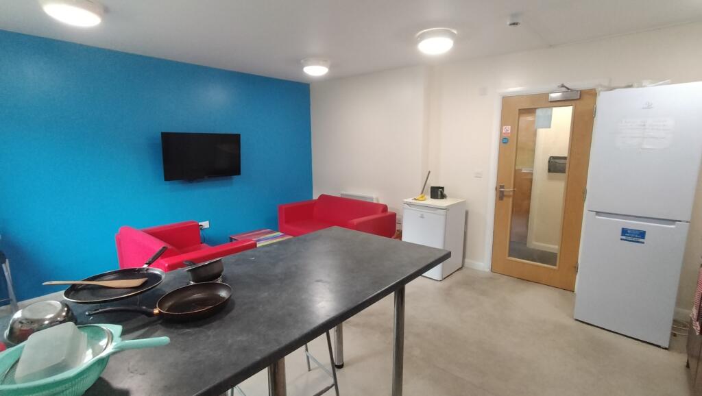 12-08-2025__20-13-33_IMG20250812185155_8133