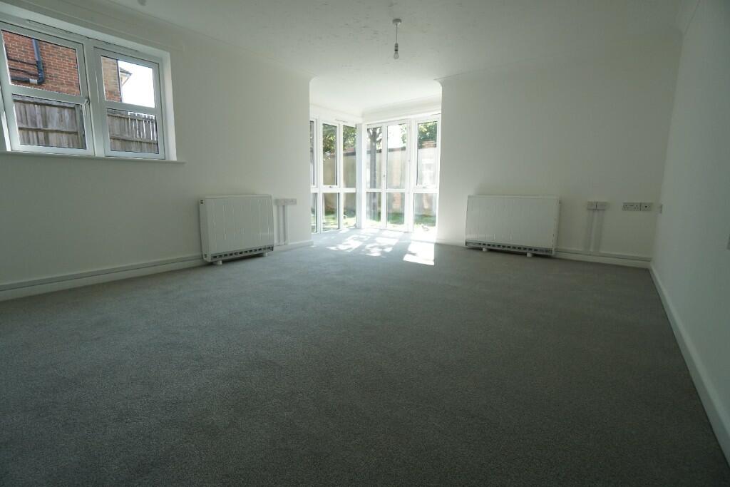 Roys Close, SP11