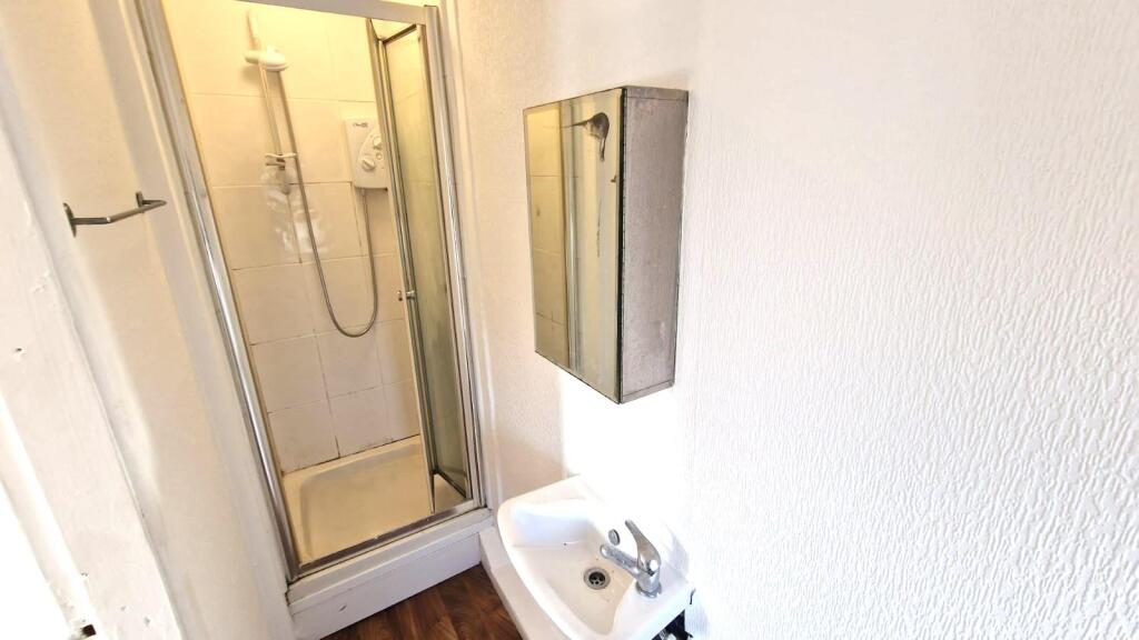 WhatsApp Image 2025-03-20 at 12.08.22 (1).jpeg