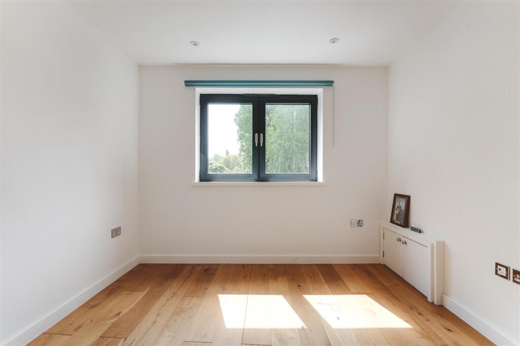 Wilton Way-23.jpg