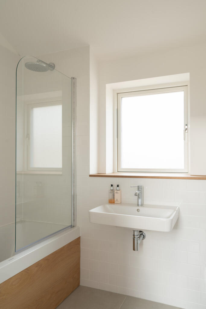 241346 - H03-THORNBOROUGH-PARK-118.jpg