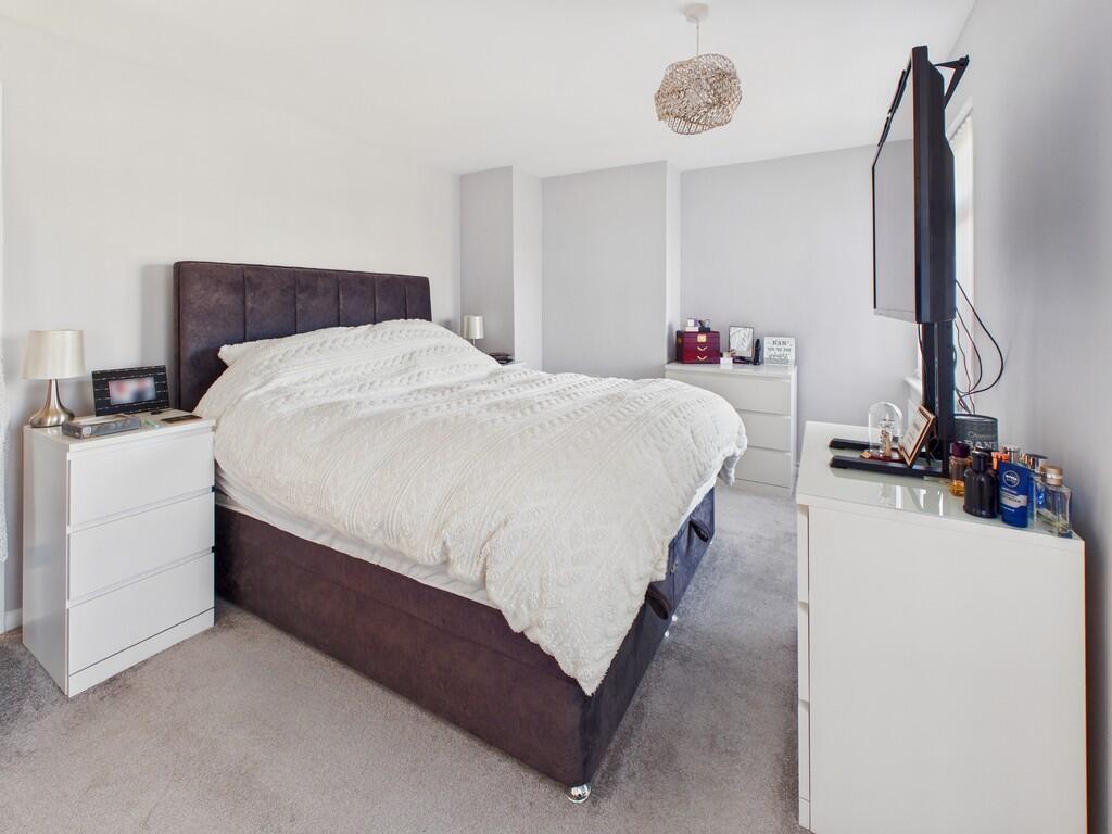 CAM05068G0-PR0062...