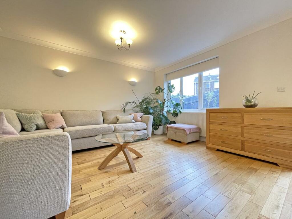 Moat Park 15 Lounge.jpg