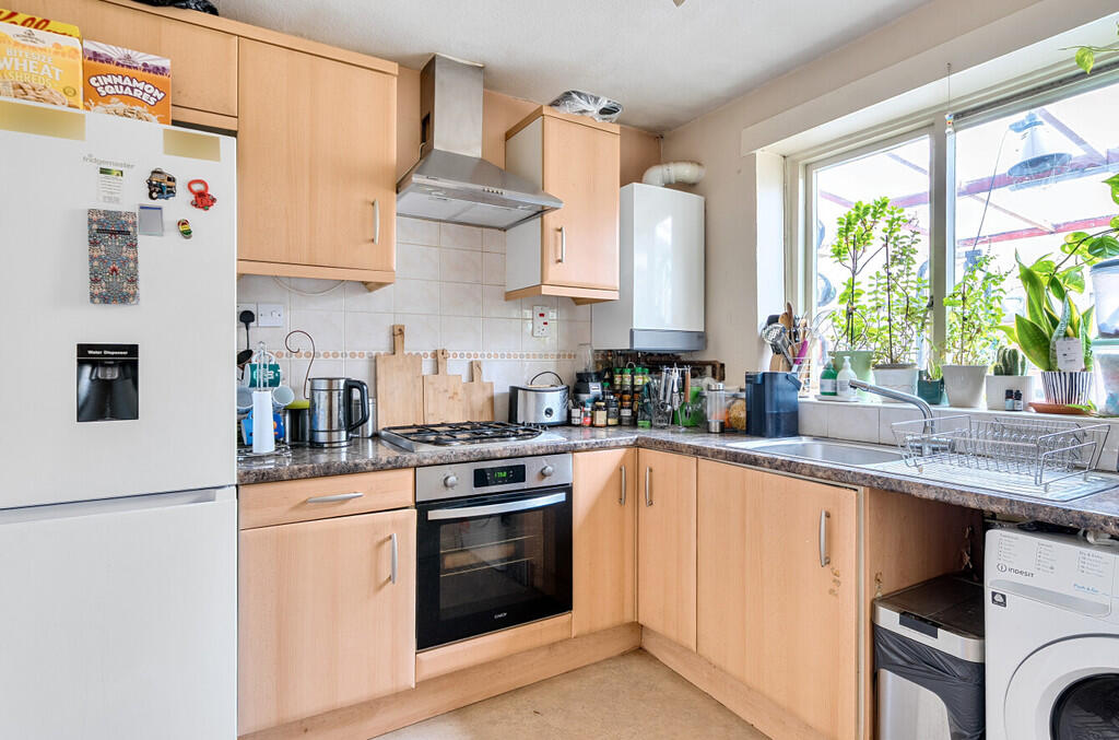 -68c18734407e3-l-...