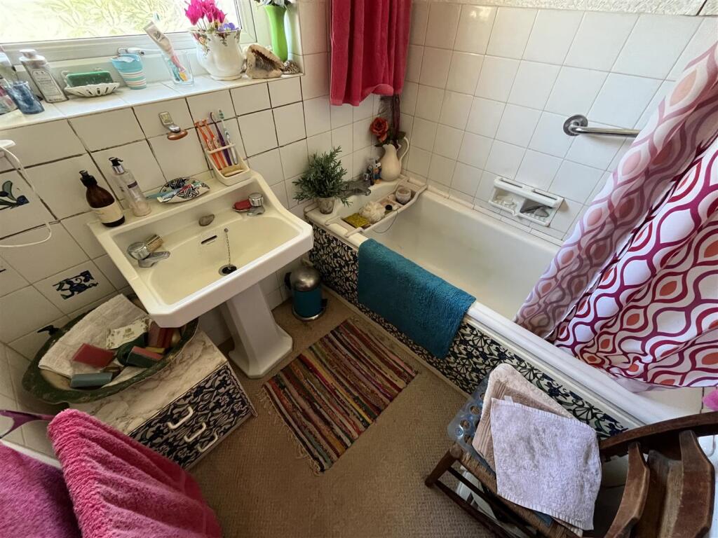 Greystones IMG_7812.jpg