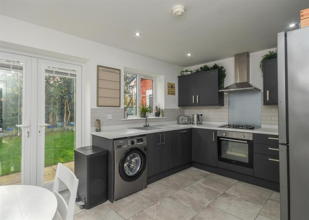 2 Amina Gardens-09.jpg