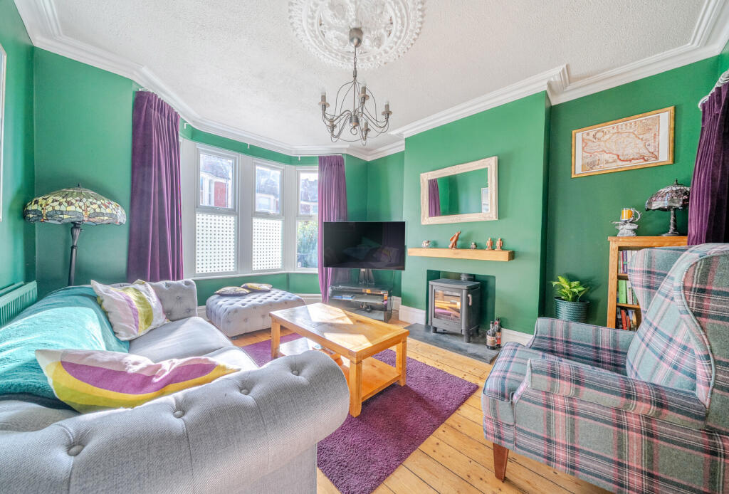 1342105-1-68af574...