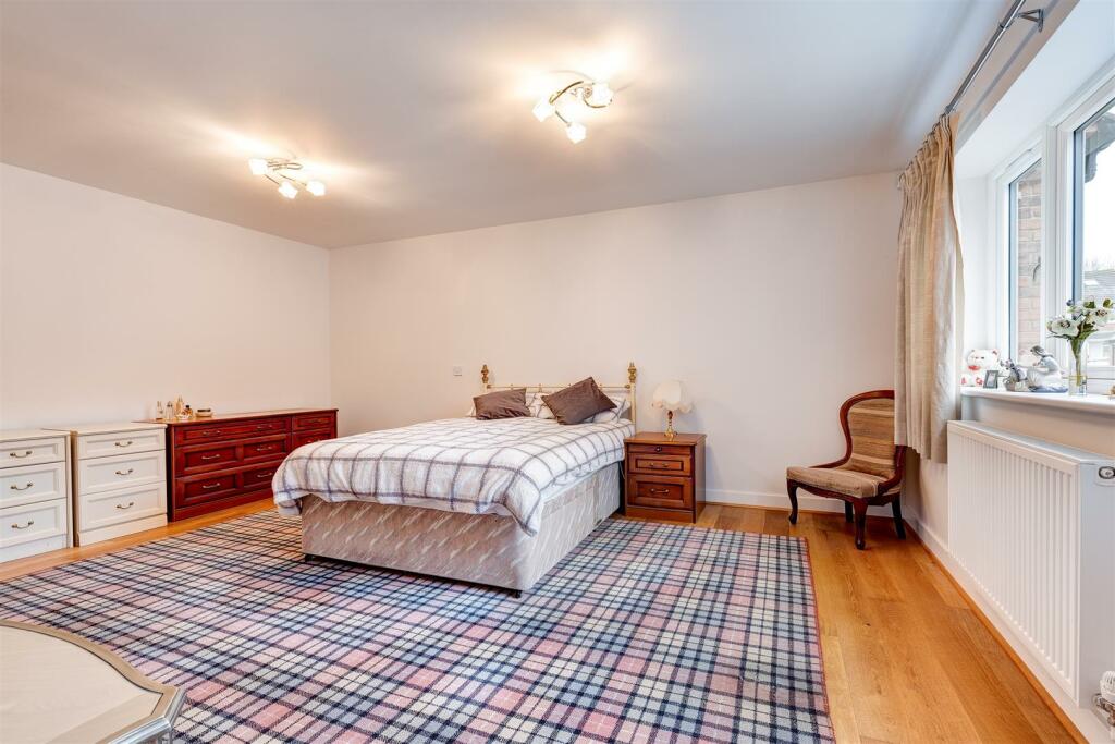 Hall Farm Close, Packington