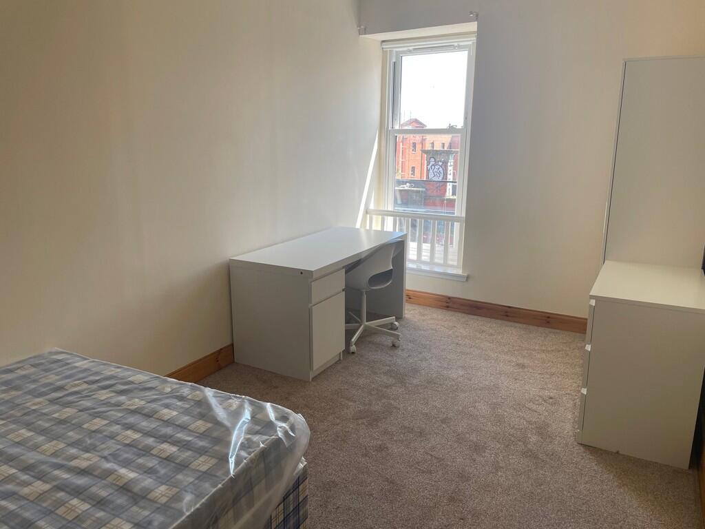 bedroom 3(2)