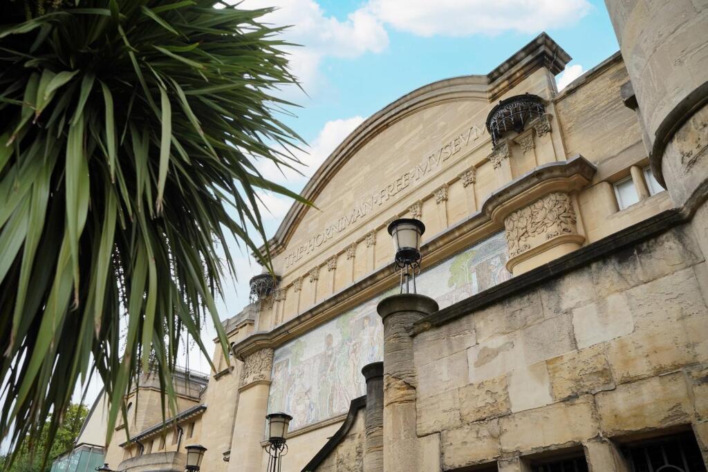 Horniman Musuem Exterior 2.jpg