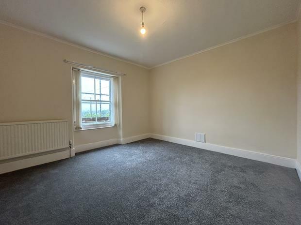 Bedroom 3 (2)