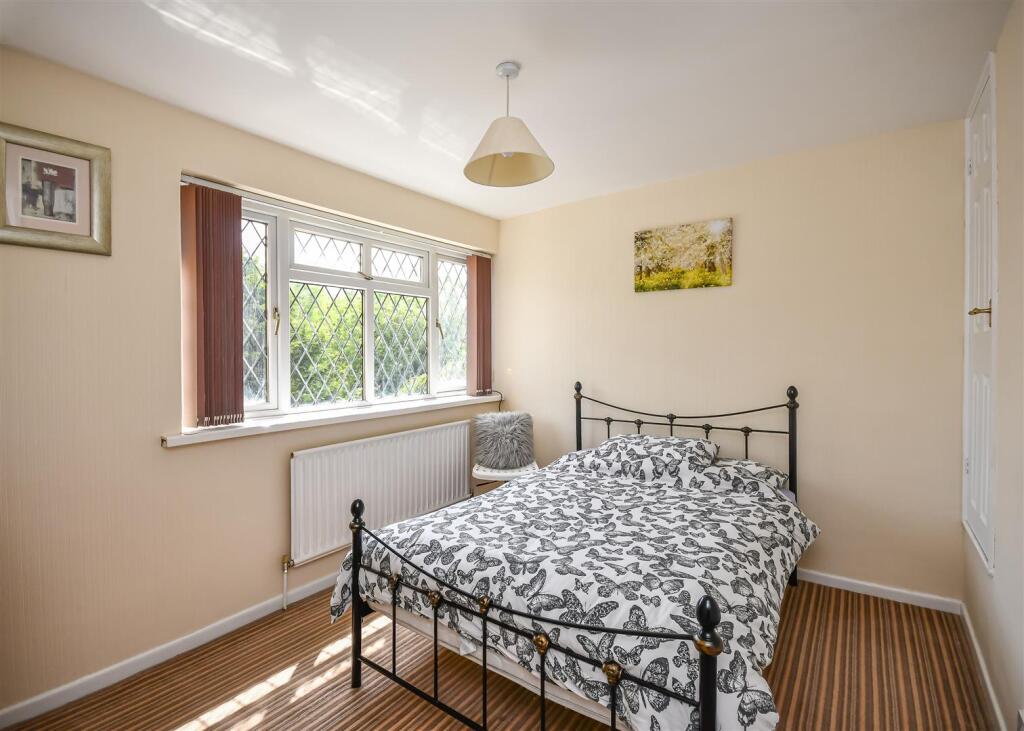 44 Sandringham Road-Bedroom 2.jpg