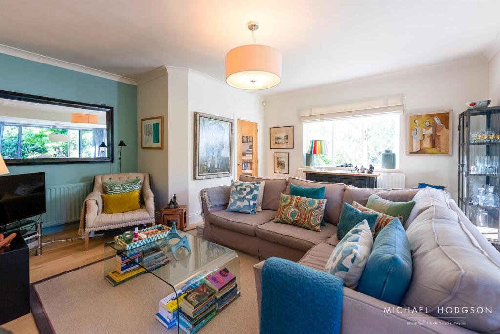 21, Laburnum Grove-12.jpg