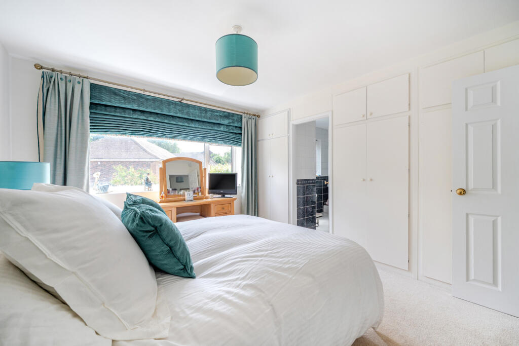 1321011-19-6867c0...