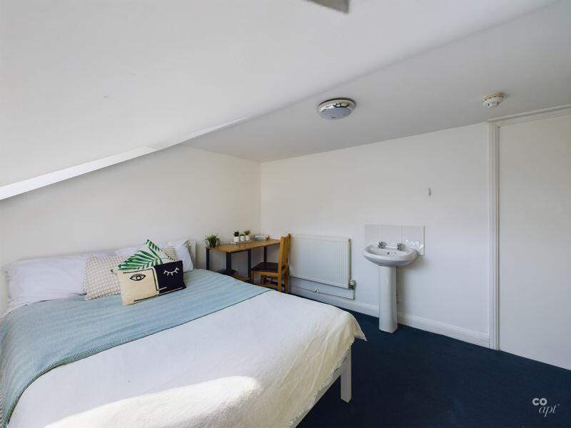 bed 7 