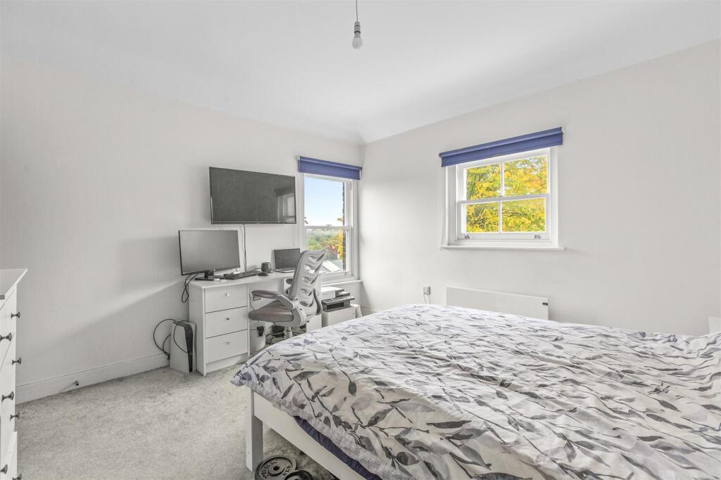 Flat 3 Priory Villas, Priory Road, HP13 6GZ-10.jpg