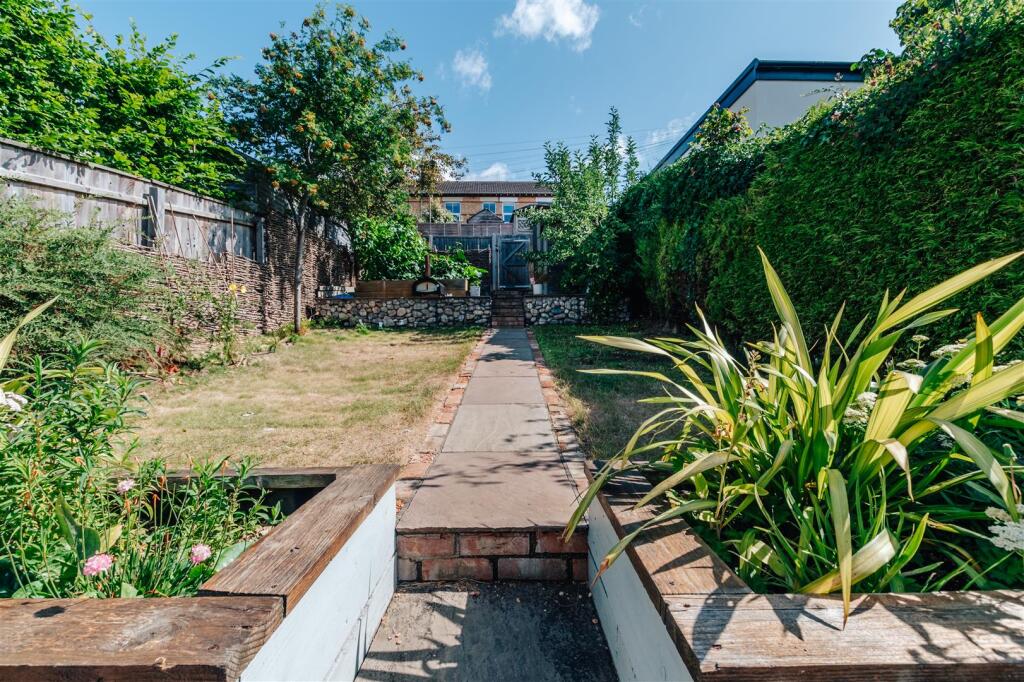 4 Casterton Road 0073.jpg