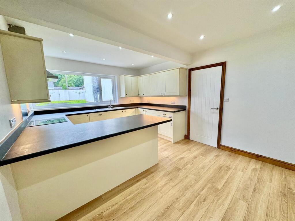 PHOTO-2025-06-17-05-35-39 (1).jpg