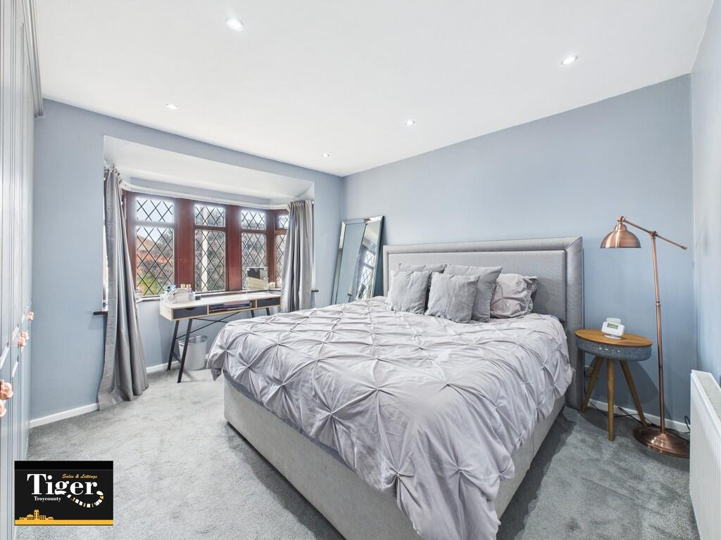 CAM03440G0-PR0333...