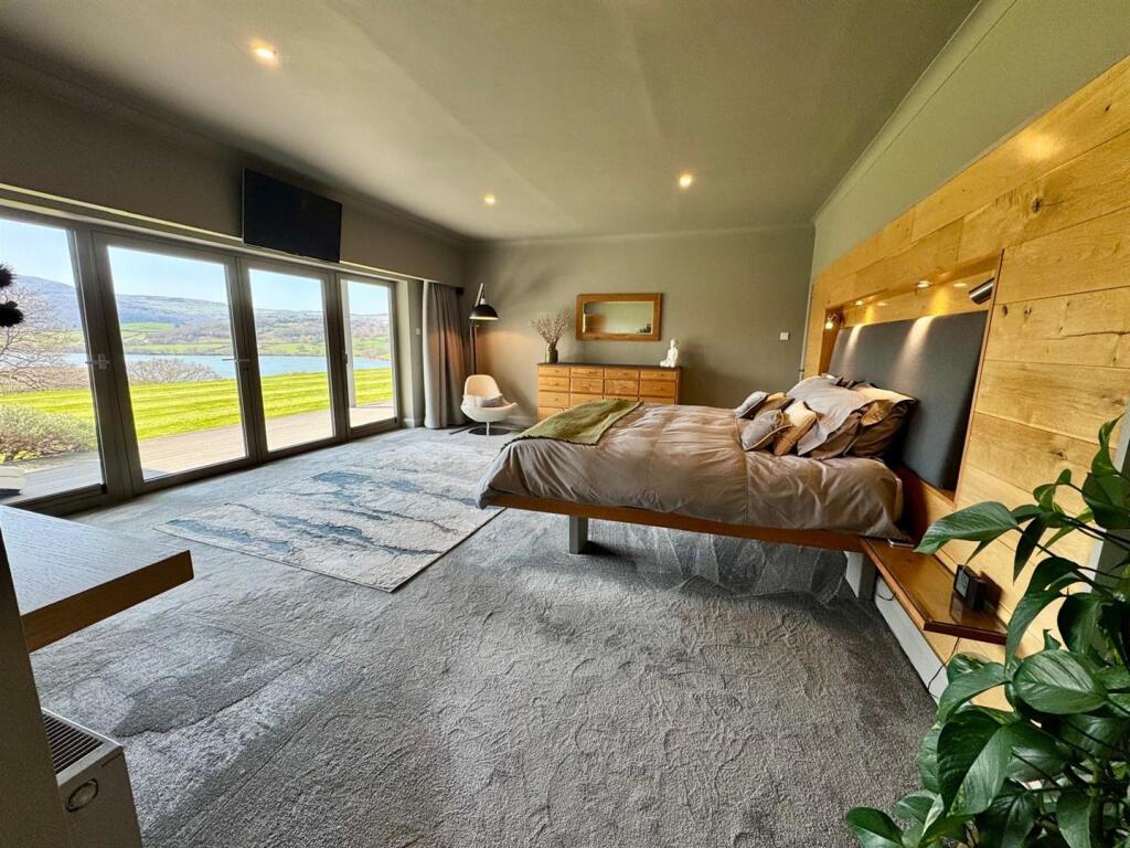 PHOTO-2025-04-22-22-47-43 (9).jpg