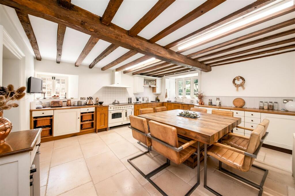 DINING KITCHEN