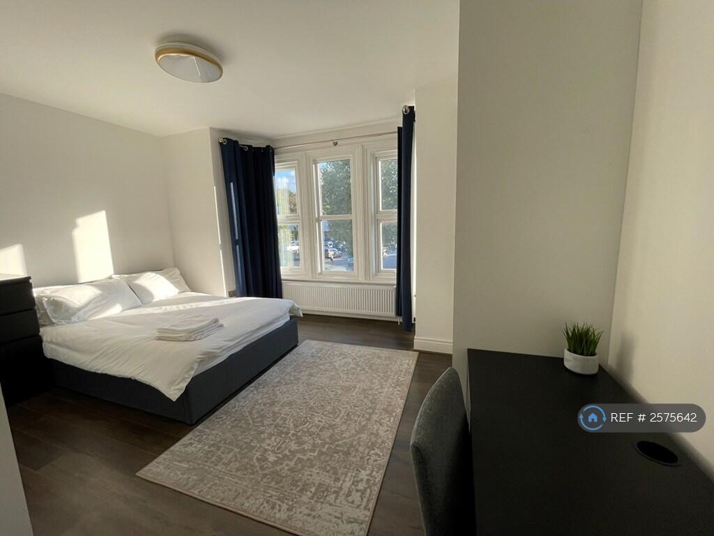 Room 4