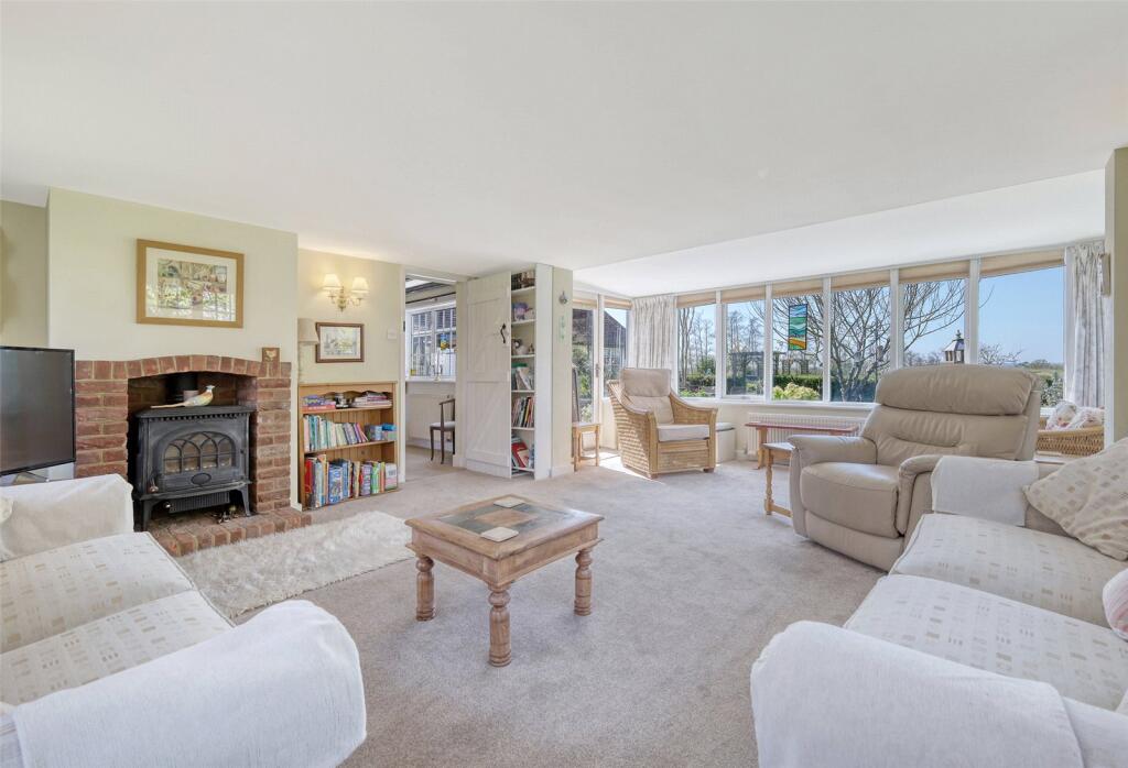 Sitting/Sun Room