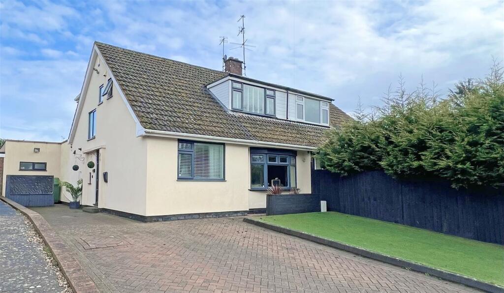 The Greenway Hagley 1.jpg