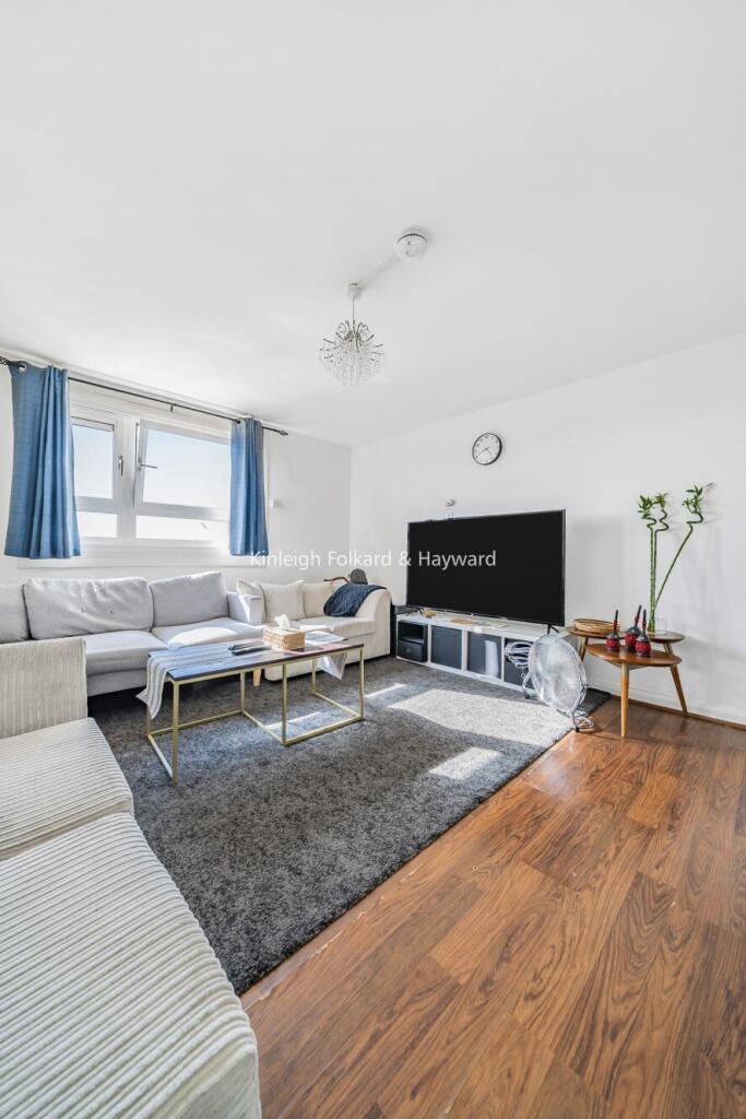 98353425-d094-4f70-8