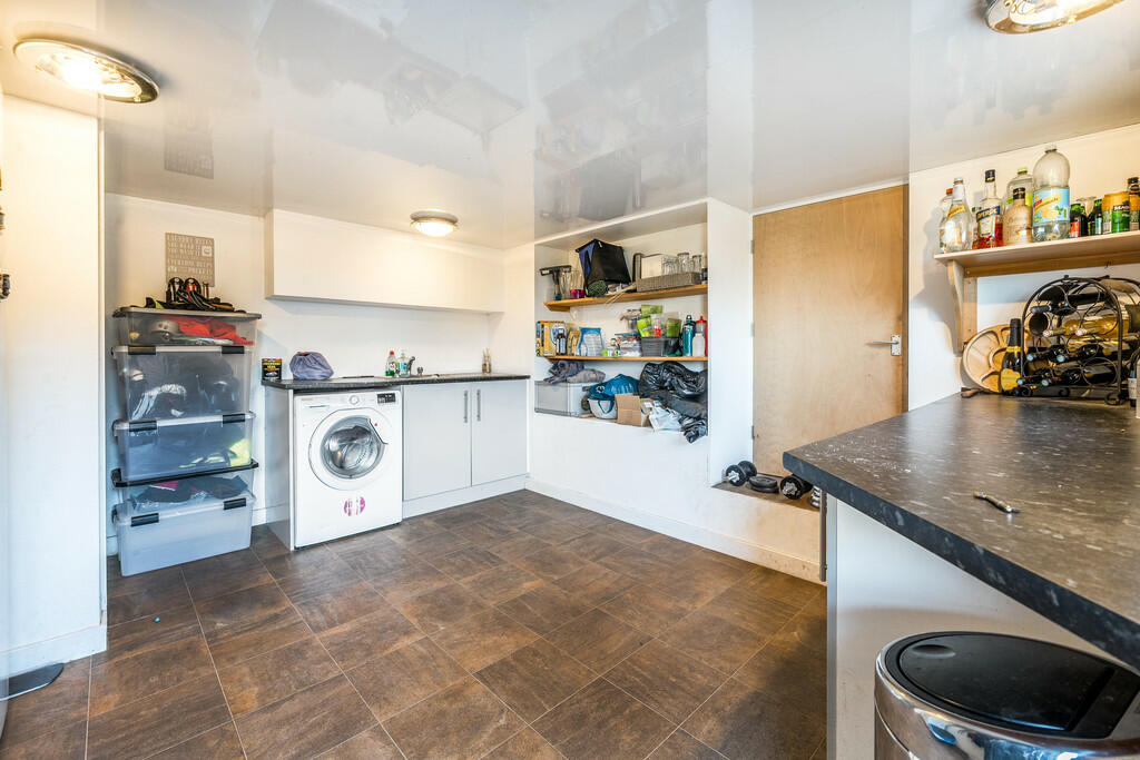 Undercroft Utilit...