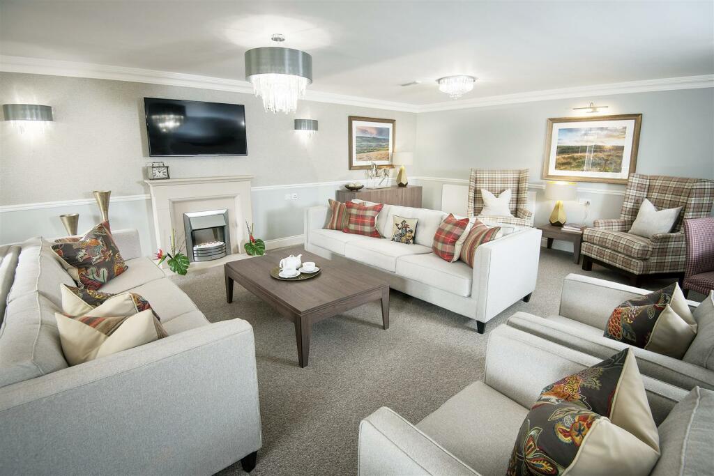 Owners Lounge.jpg