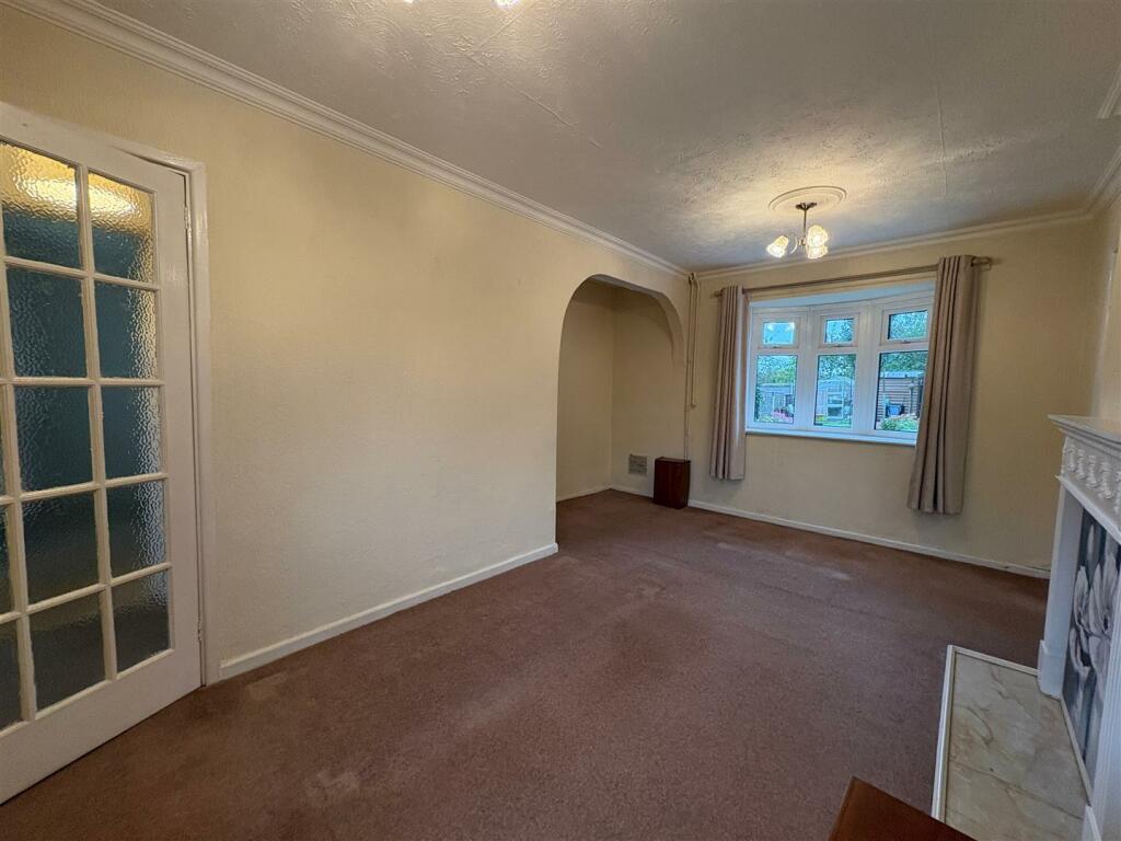 DINING  ROOM