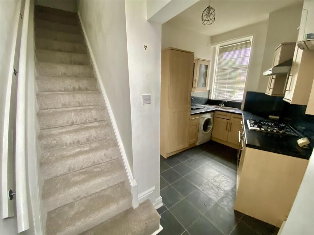 Bramleys Estate Agents - Granny Lane - Mirfield (7