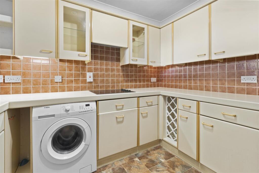 kitchen #2.jpg