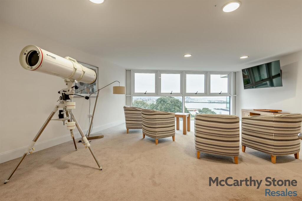 8636506-interior16-800.jpg