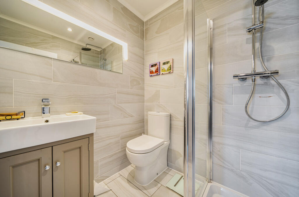 1365139-17-68e775...