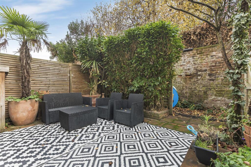 James_an ad-sw14__12_.JPG