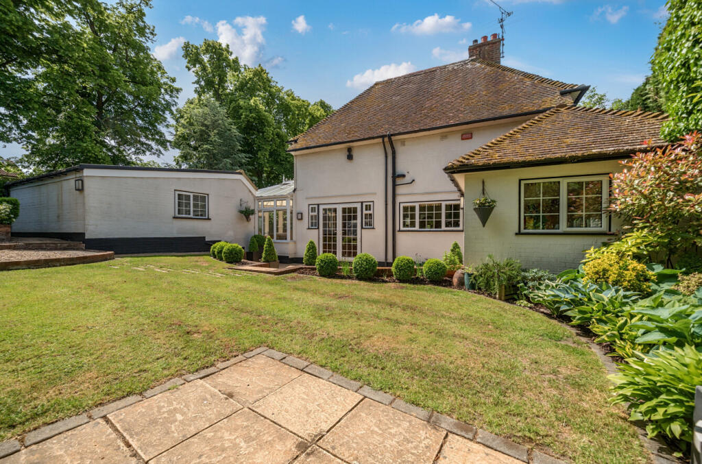 1297069-5-682c64c...