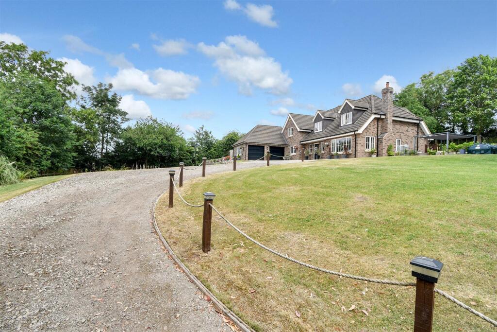 Private Driveway